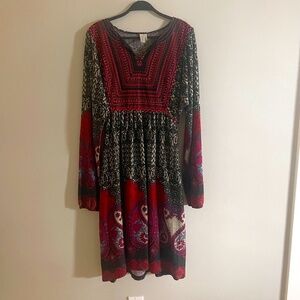 Sahalie womens XL gorgeous dress Scandinavian pattern